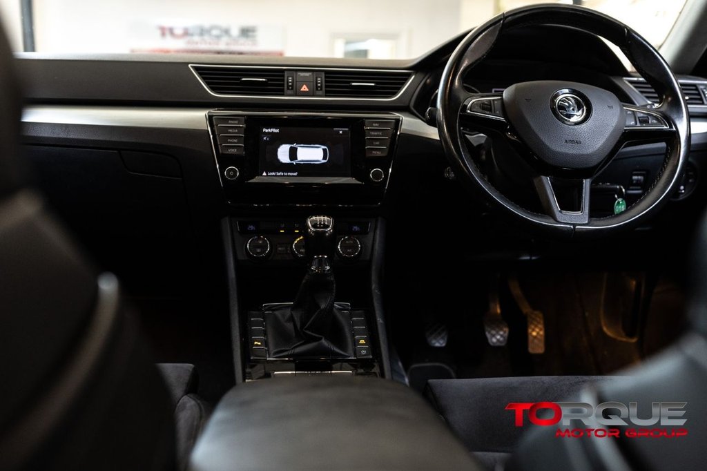 Used Skoda Superb 2016 for sale - 76973817: Photo 49