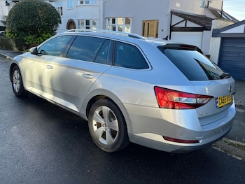 Used Skoda Superb 2016 for sale - 76973817: Photo