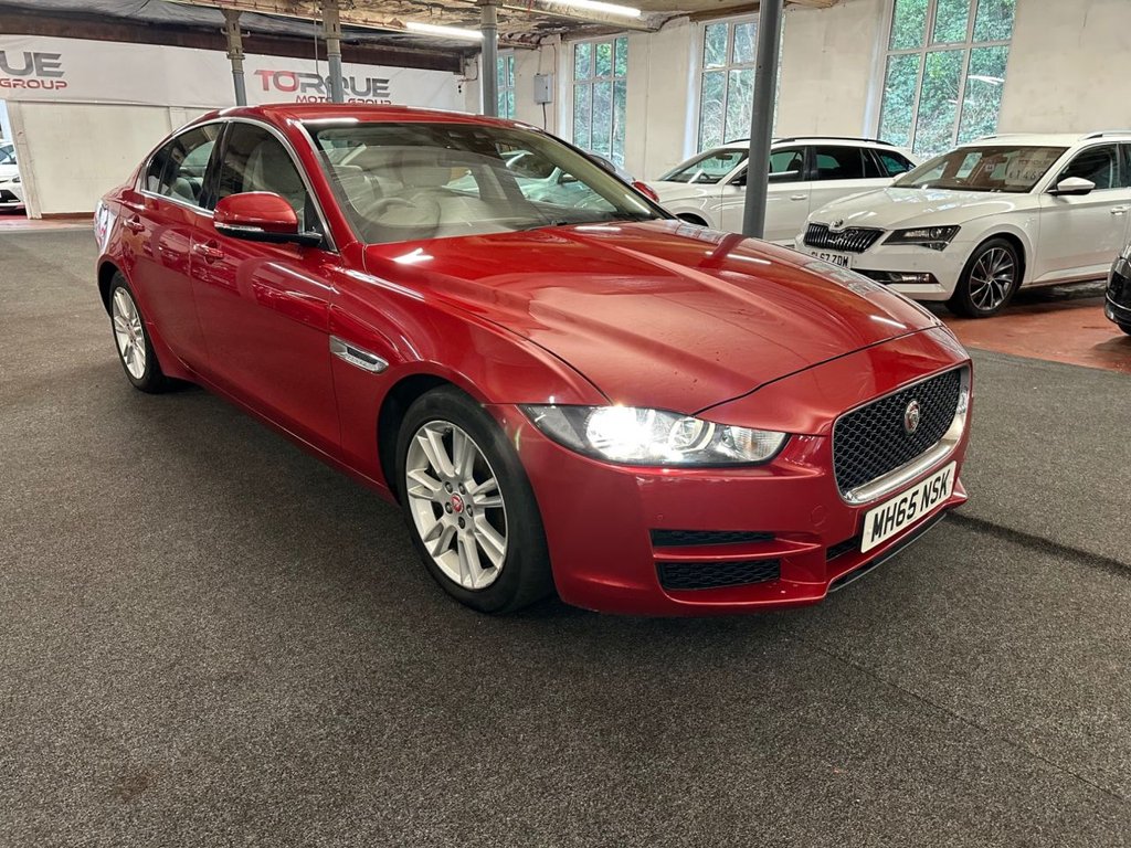 Used Jaguar XE 2016 for sale - 77372865: Photo 2