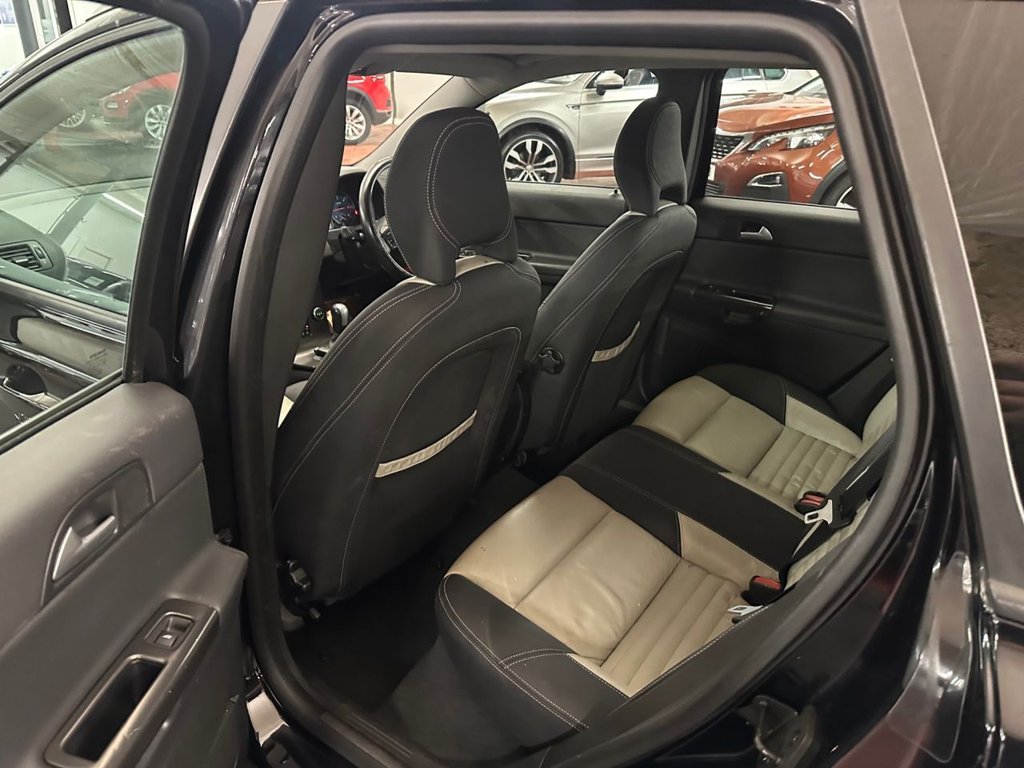 Used Volvo V50 2011 for sale - 77748037: Photo 10