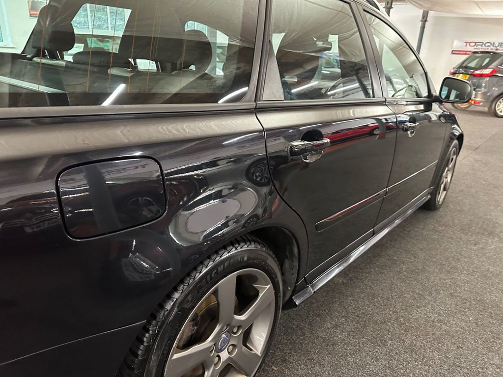 Used Volvo V50 2011 for sale - 77748037: Photo 16