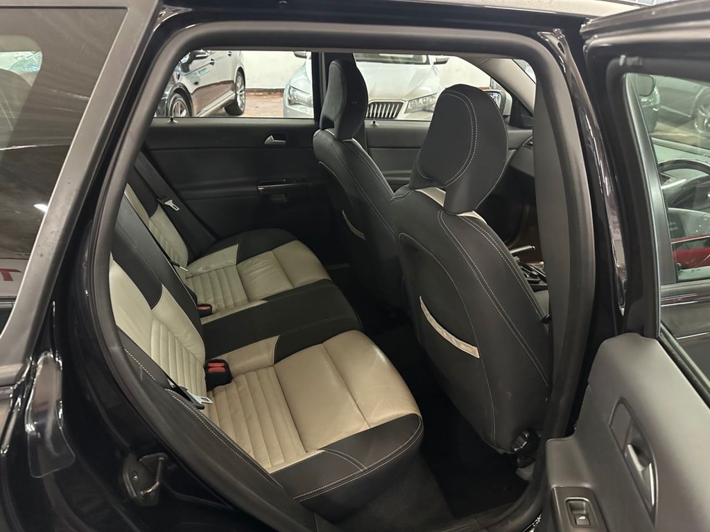 Used Volvo V50 2011 for sale - 77748037: Photo 22