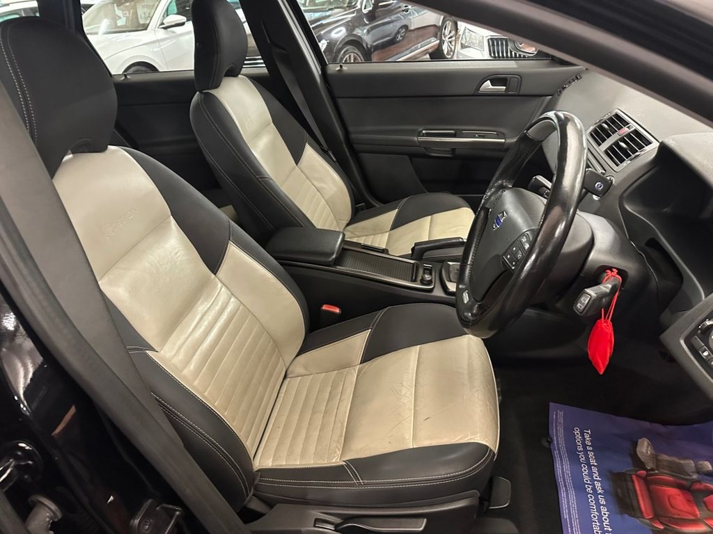 Used Volvo V50 2011 for sale - 77748037: Photo 23