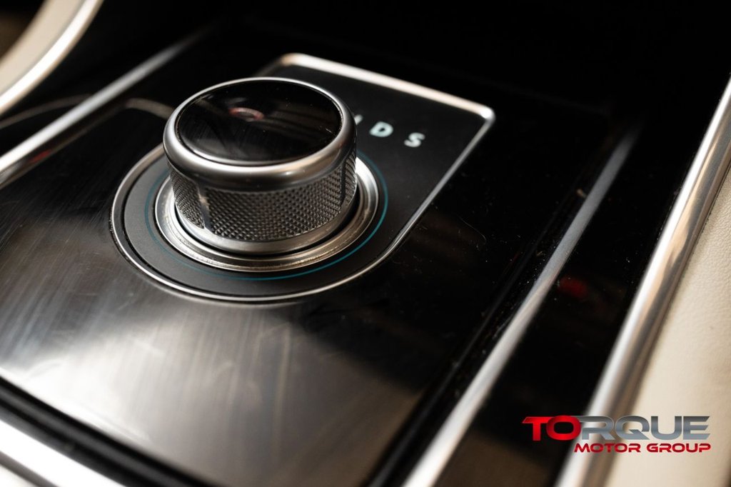 Used Jaguar XE 2016 for sale - 77507250: Photo 34