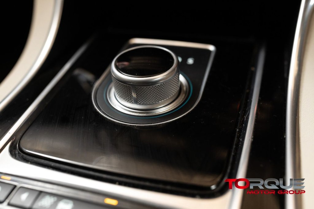 Used Jaguar XE 2016 for sale - 77507250: Photo 39