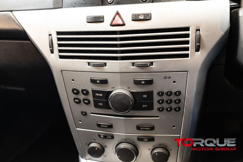 Used Vauxhall Astra 2009 for sale - 76345163: Photo 21