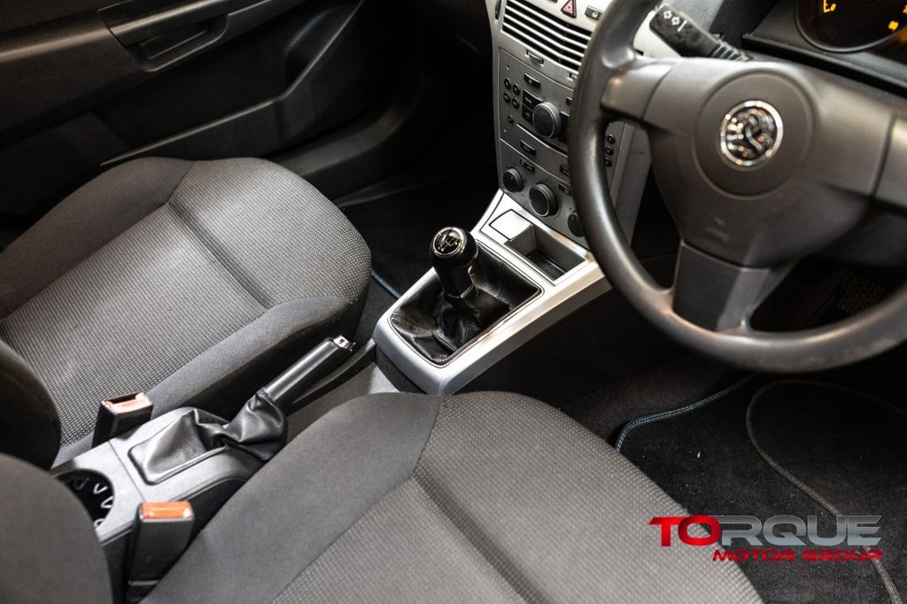 Used Vauxhall Astra 2009 for sale - 76345163: Photo 29