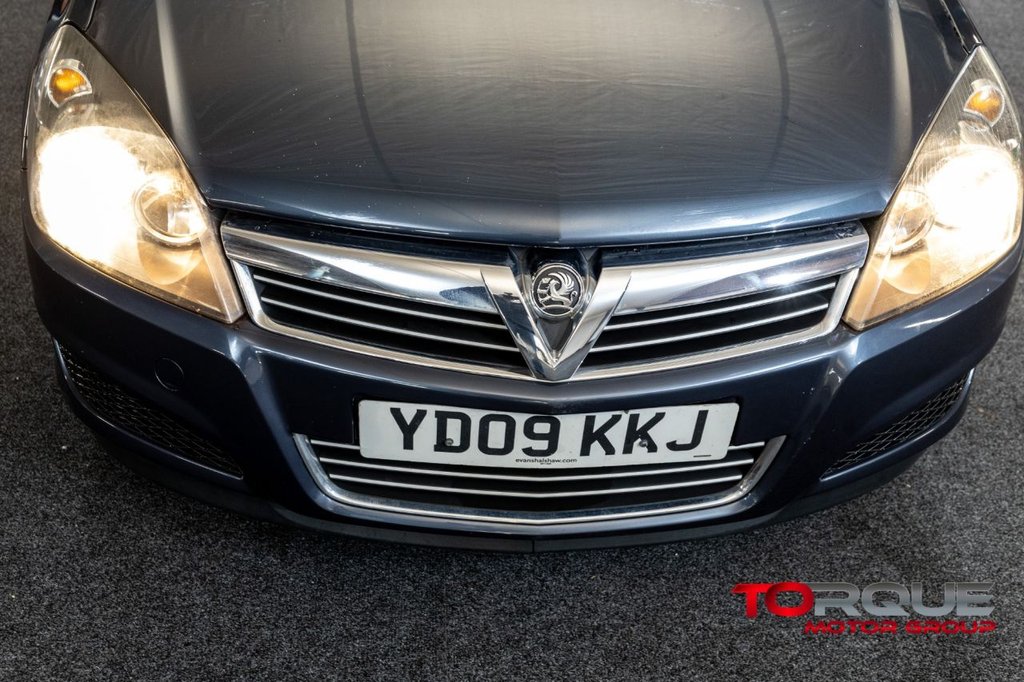 Used Vauxhall Astra 2009 for sale - 76345163: Photo 38