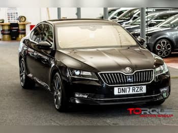 Used Skoda Superb 2017 for sale - 79636606: Photo