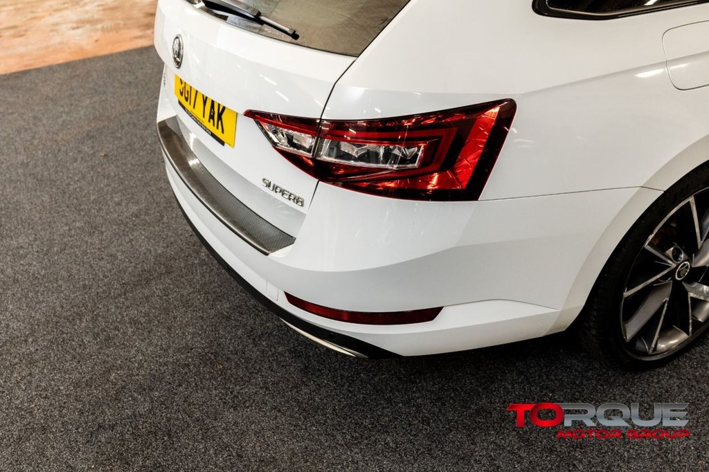 Used Skoda Superb 2017 for sale - 76950428: Photo 17