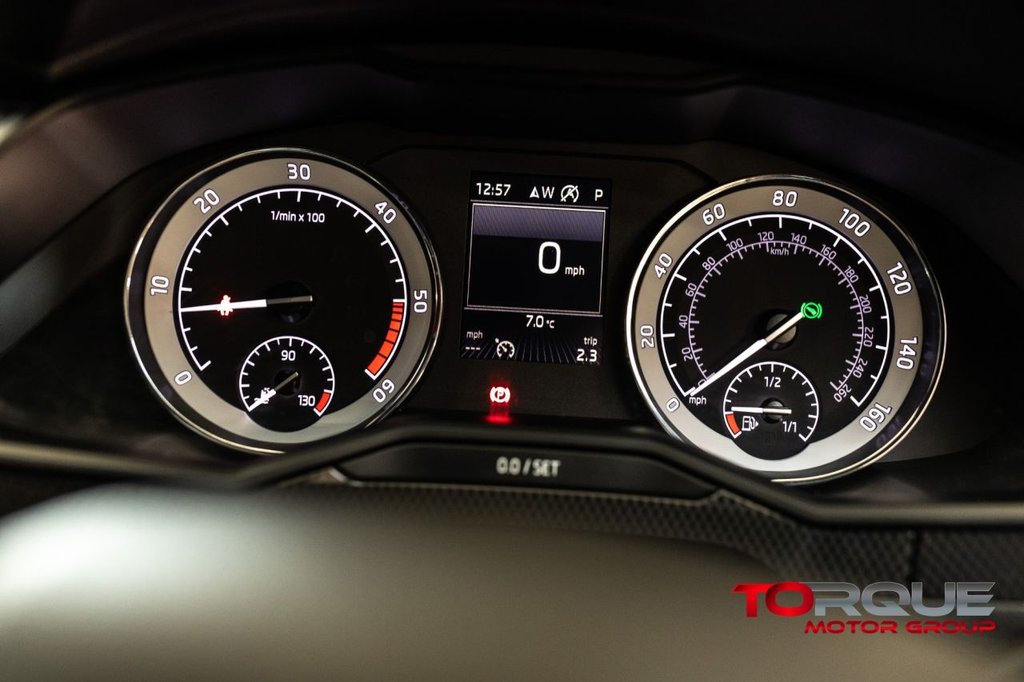 Used Skoda Superb 2017 for sale - 76950428: Photo 30