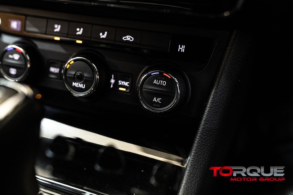 Used Skoda Superb 2017 for sale - 76950428: Photo 31