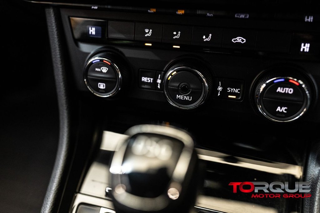 Used Skoda Superb 2017 for sale - 76950428: Photo 32