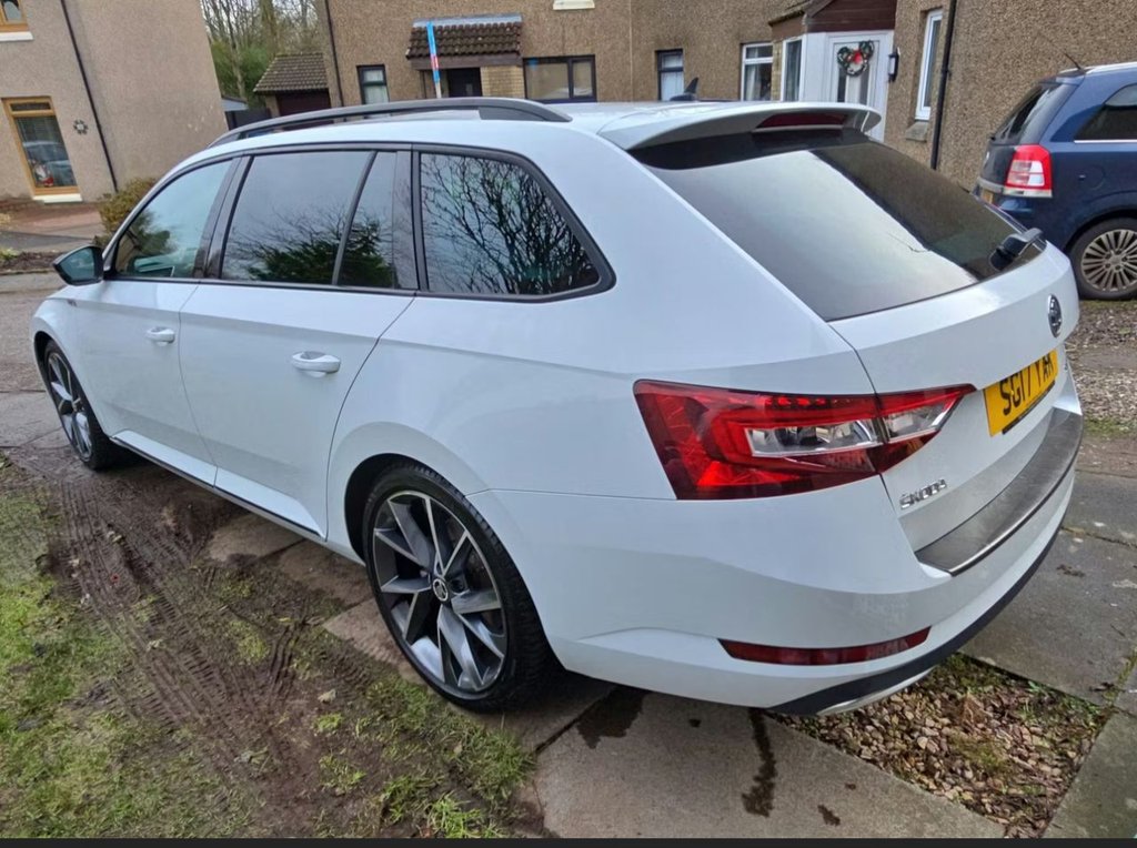 Used Skoda Superb 2017 for sale - 76950428: Photo 4