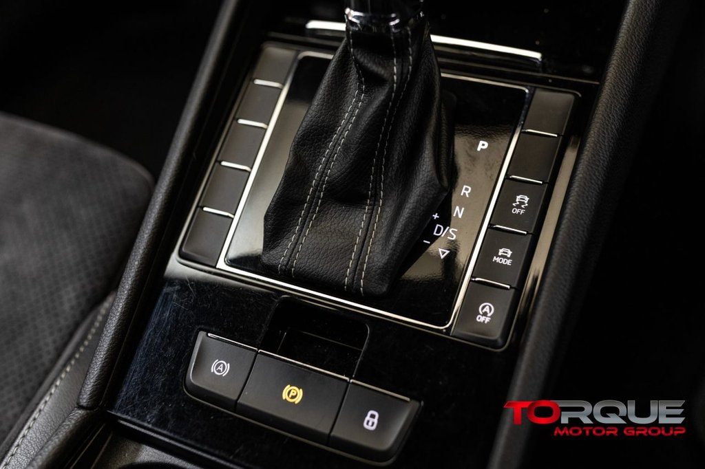 Used Skoda Superb 2017 for sale - 76950428: Photo 44