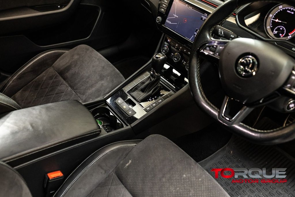 Used Skoda Superb 2017 for sale - 76950428: Photo 49