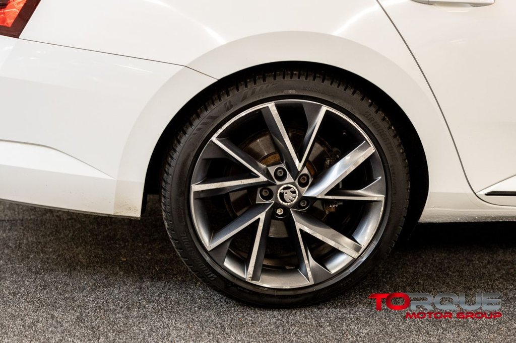 Used Skoda Superb 2017 for sale - 76950428: Photo 6