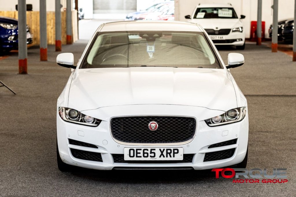 Used Jaguar XE 2016 for sale - 78017351: Photo 2