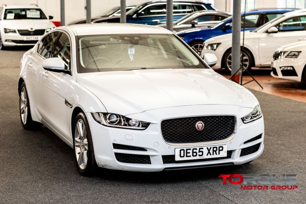 Used Jaguar XE 2016 for sale - 78017351: Photo 3