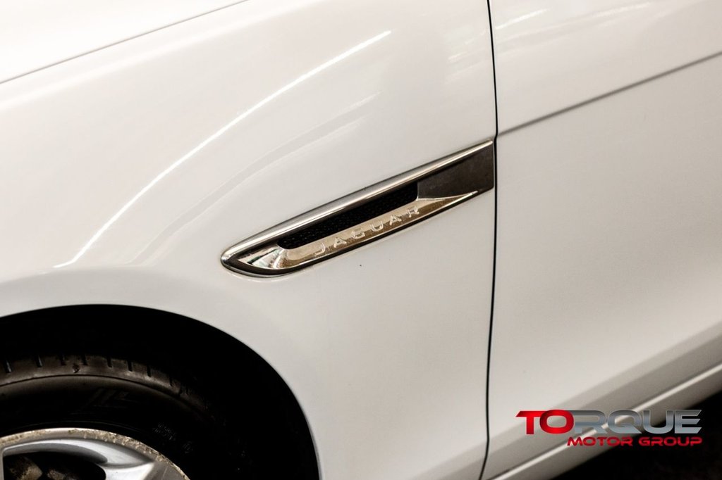 Used Jaguar XE 2016 for sale - 78017351: Photo 5