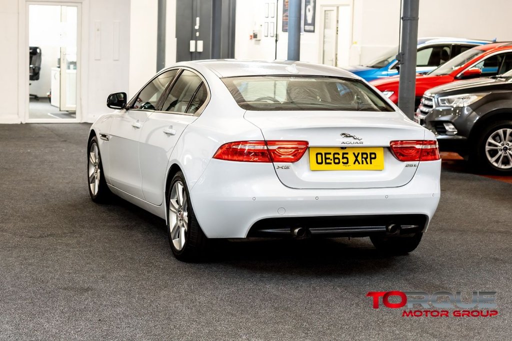 Used Jaguar XE 2016 for sale - 78017351: Photo 7
