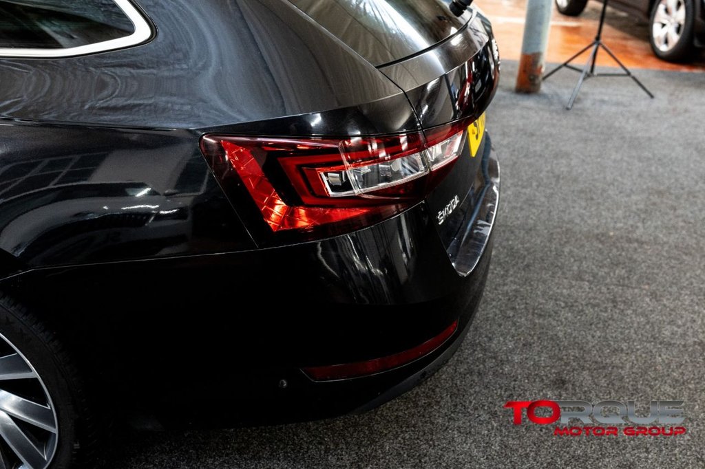 Used Skoda Superb 2017 for sale - 77031113: Photo 17