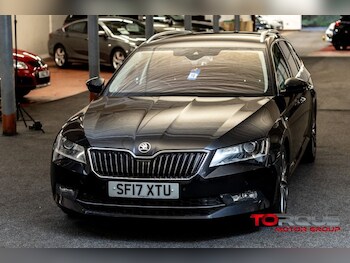 2017 (17) - 2.0 TDI CR 190 Laurin + Klement 5dr DSG