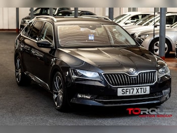 Used Skoda Superb 2017 for sale - 77031113: Photo