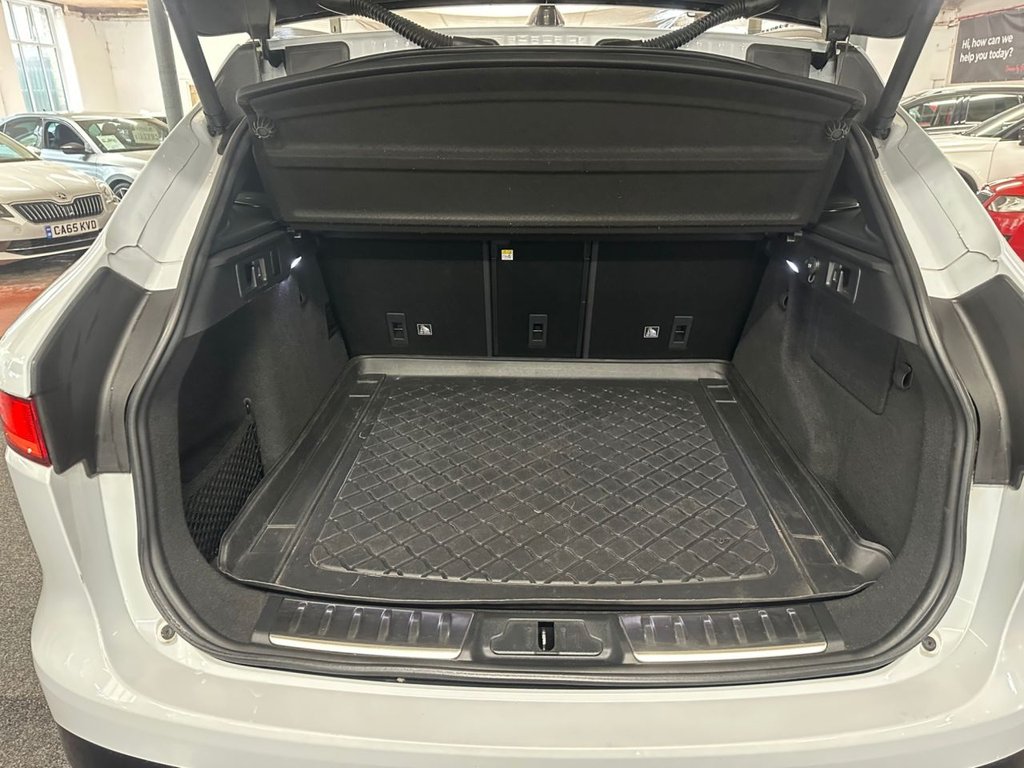 Used Jaguar F-Pace 2020 for sale - 78044523: Photo 18