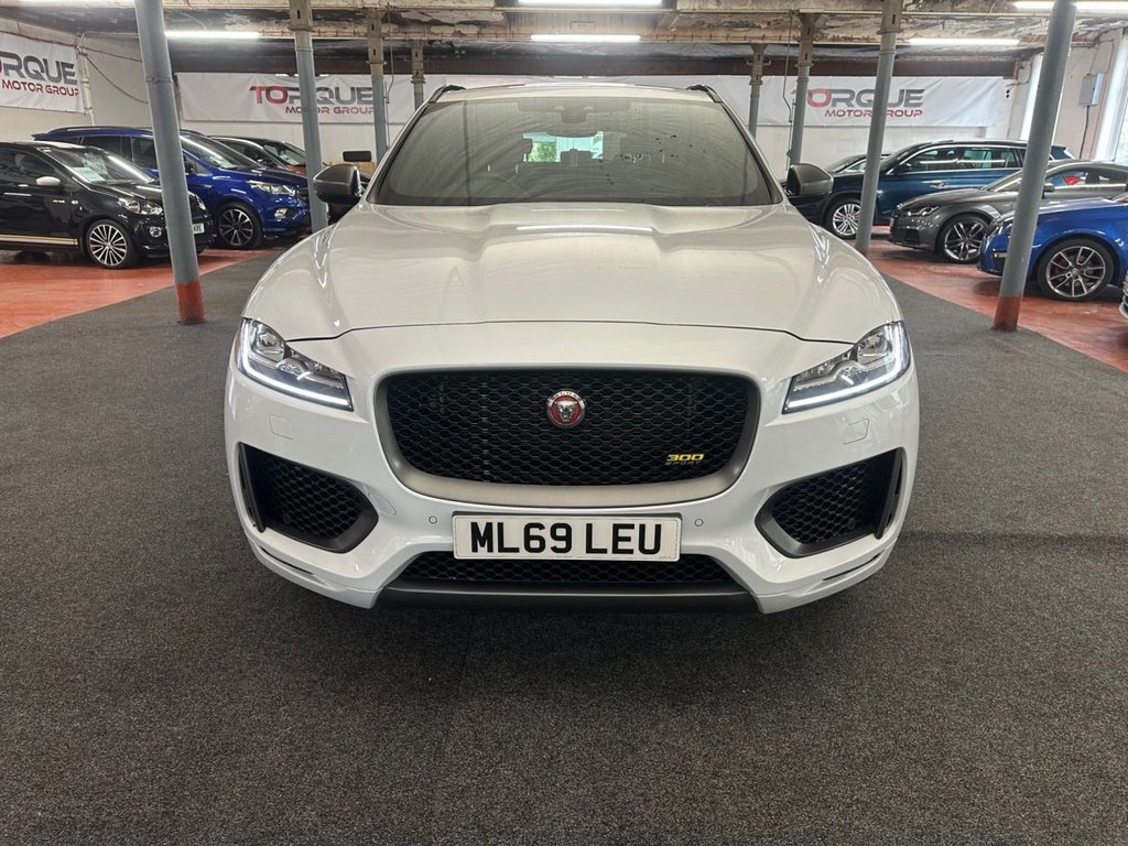 Used Jaguar F-Pace 2020 for sale - 78044523: Photo 2