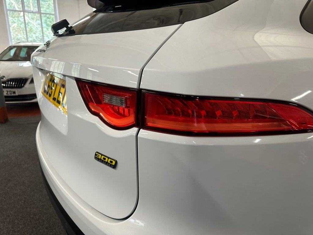 Used Jaguar F-Pace 2020 for sale - 78044523: Photo 28