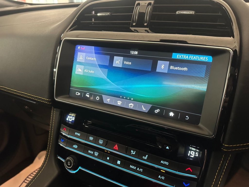 Used Jaguar F-Pace 2020 for sale - 78044523: Photo 33