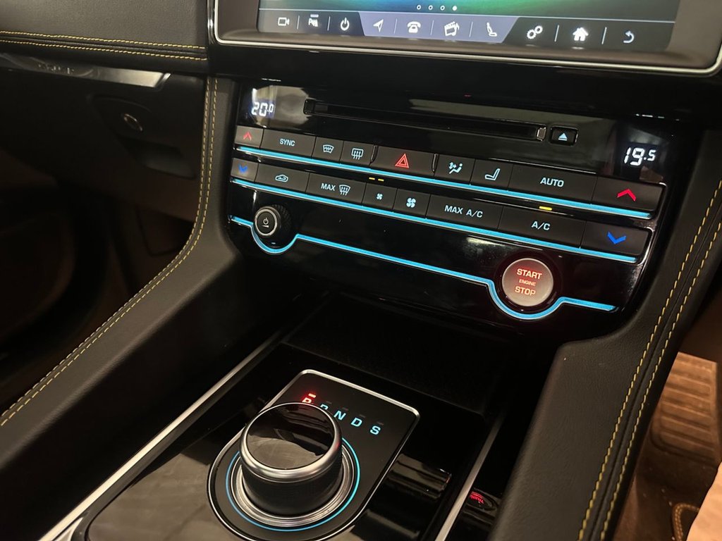 Used Jaguar F-Pace 2020 for sale - 78044523: Photo 36