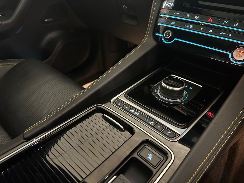 Used Jaguar F-Pace 2020 for sale - 78044523: Photo 37