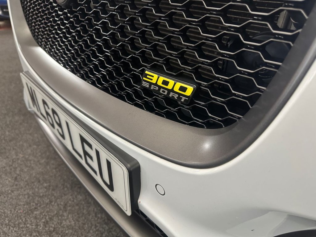 Used Jaguar F-Pace 2020 for sale - 78044523: Photo 4