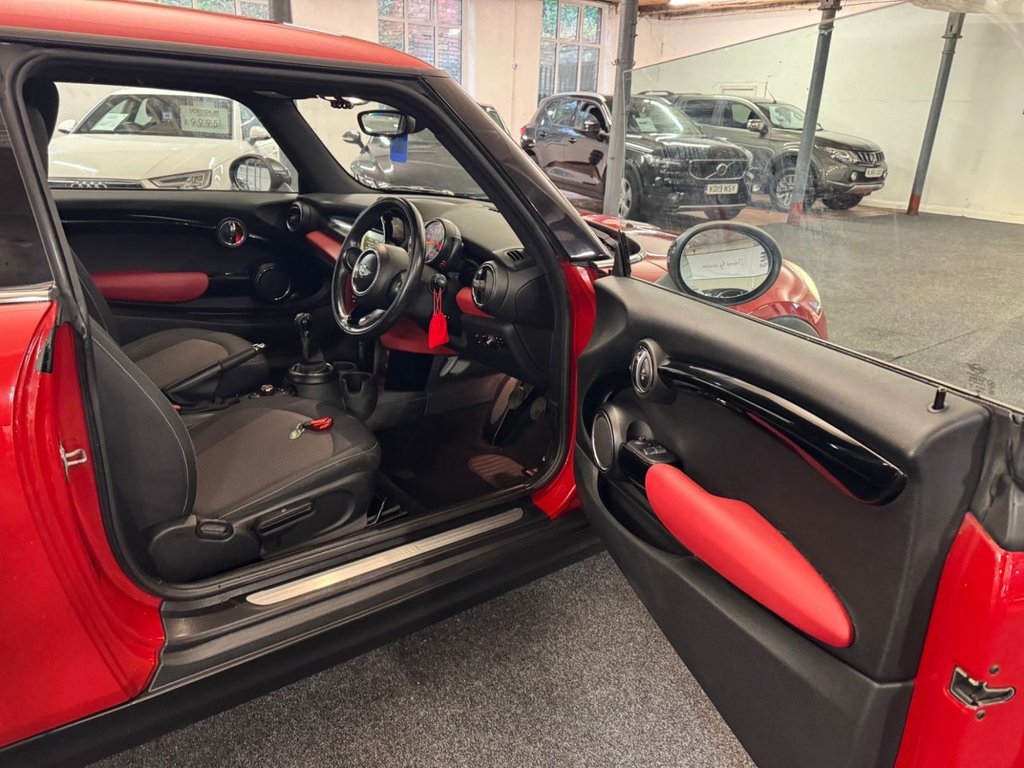 Used MINI Hatch 2014 for sale - 76923572: Photo 25