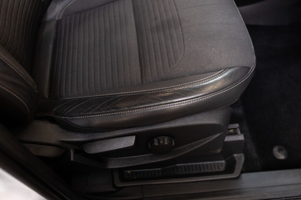 Used Ford Kuga 2017 for sale - 77693608: Photo 47