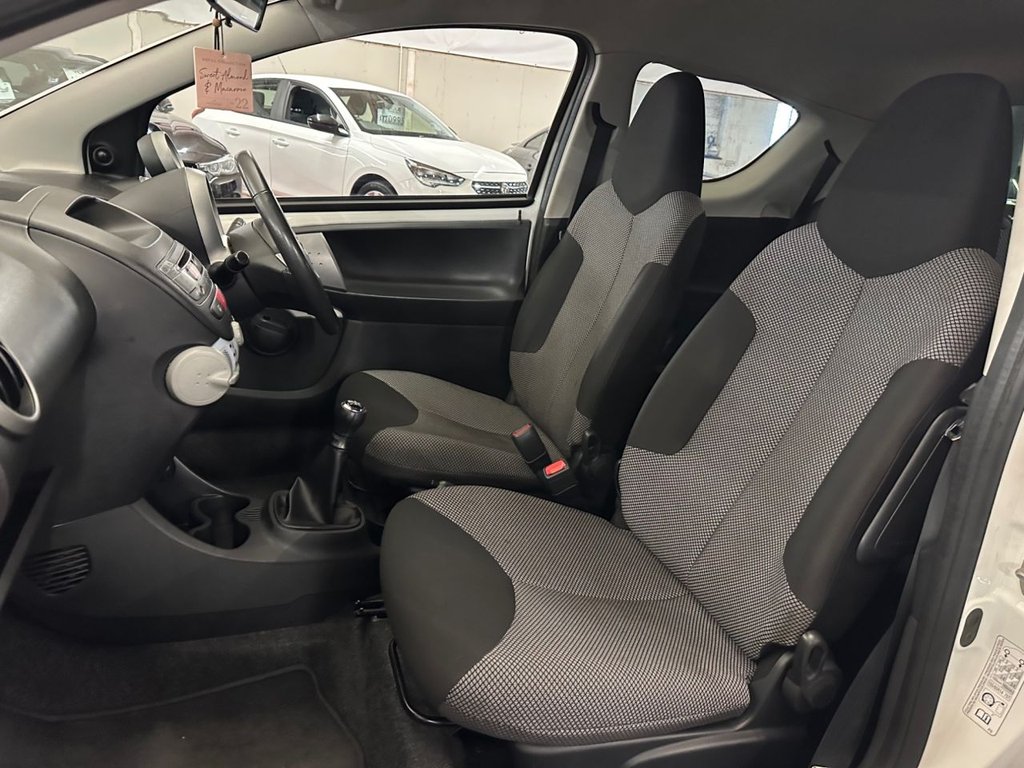 Used Toyota AYGO 2013 for sale - 77161556: Photo 10