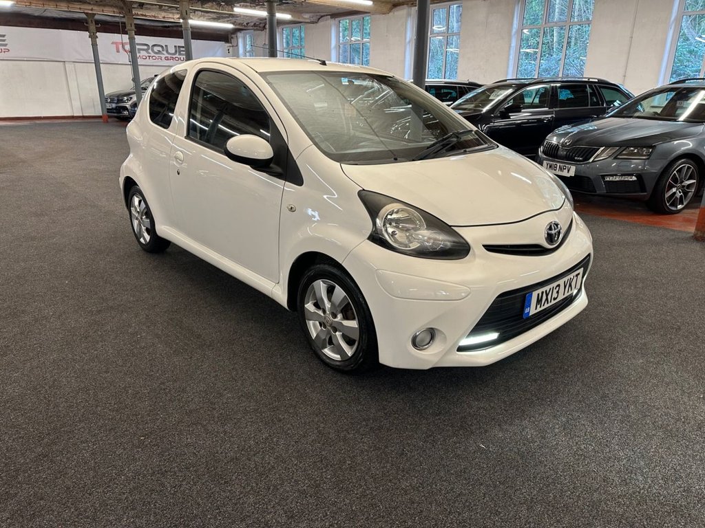 Used Toyota AYGO 2013 for sale - 77161556: Photo 2