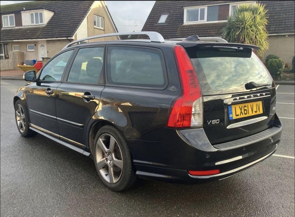Used Volvo V50 2011 for sale - 77557624: Photo 8
