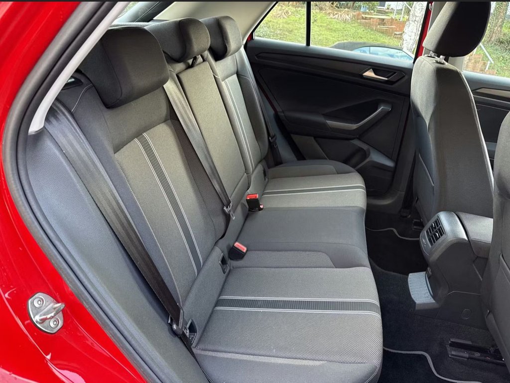 Used Volkswagen T-Roc 2018 for sale - 77200255: Photo 6