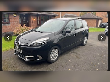 2014 (64) - 1.5 dCi Dynamique TomTom 5dr EDC