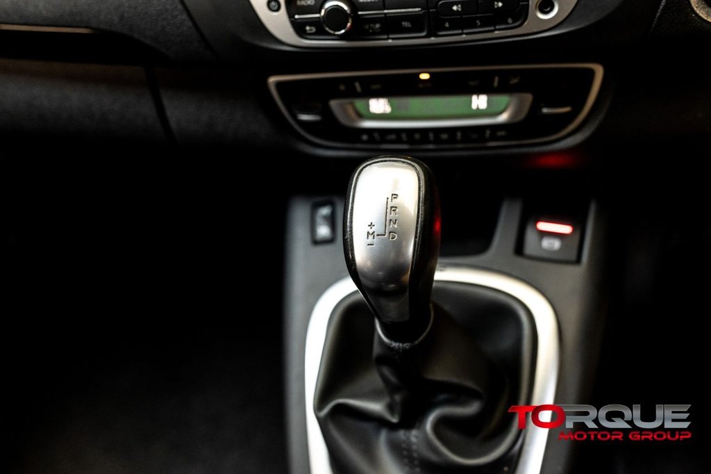 Used Renault Grand Scenic 2014 for sale - 76367836: Photo 29