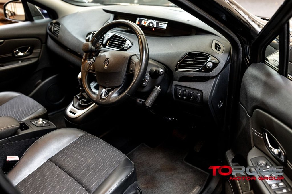 Used Renault Grand Scenic 2014 for sale - 76367836: Photo 36