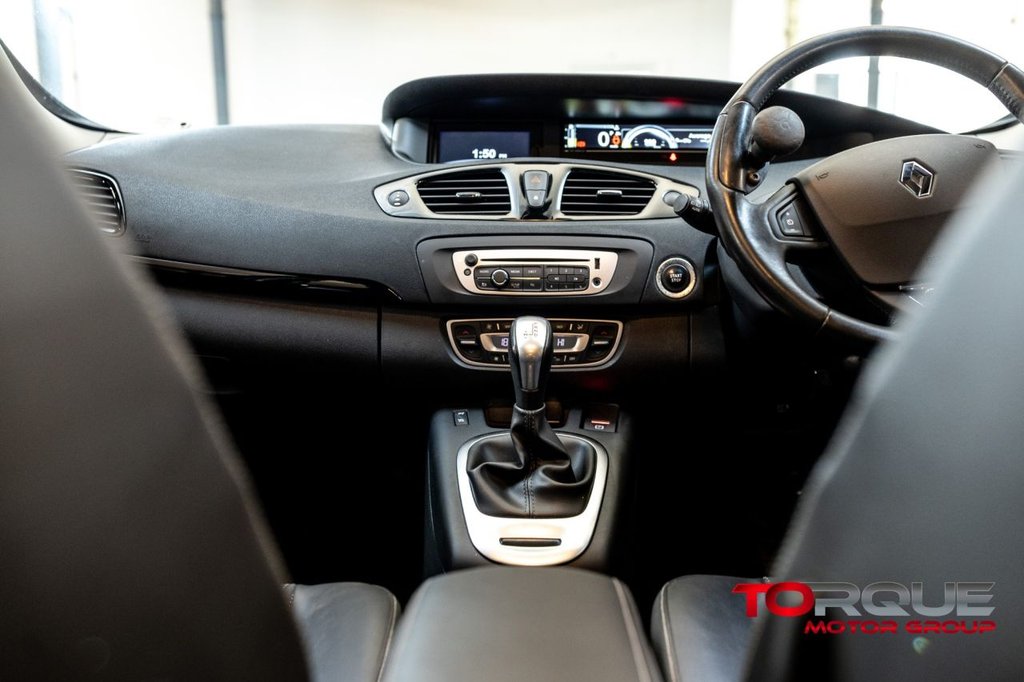 Used Renault Grand Scenic 2014 for sale - 76367836: Photo 43