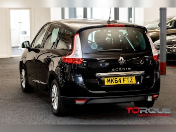 Used Renault Grand Scenic 2014 for sale - 76367836: Photo