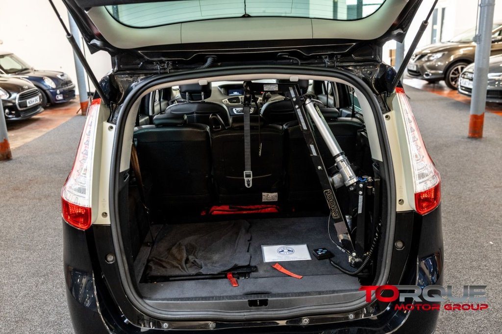 Used Renault Grand Scenic 2014 for sale - 76367836: Photo 50