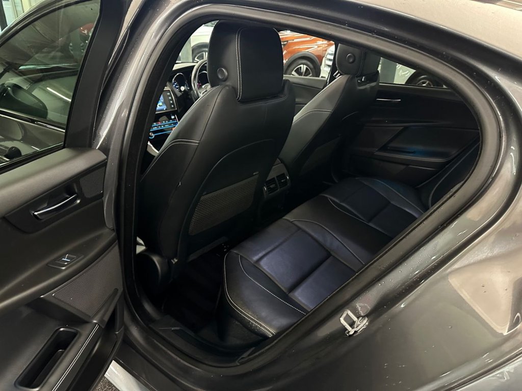 Used Jaguar XE 2016 for sale - 77739694: Photo 11