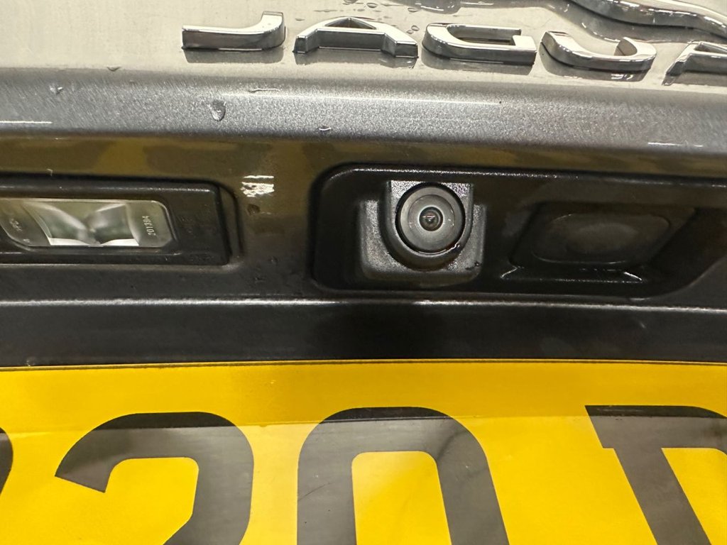 Used Jaguar XE 2016 for sale - 77739694: Photo 17