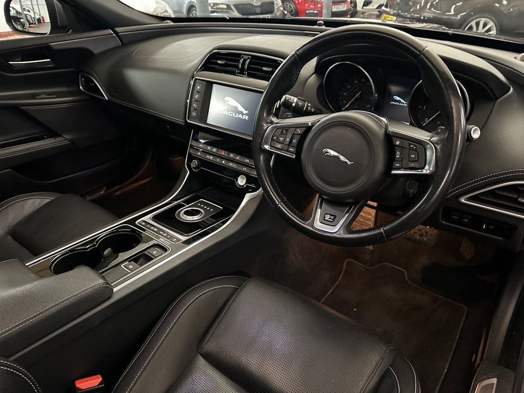 Used Jaguar XE 2016 for sale - 77739694: Photo 22